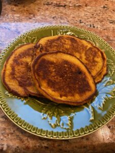 Cinnamon polenta pancakes