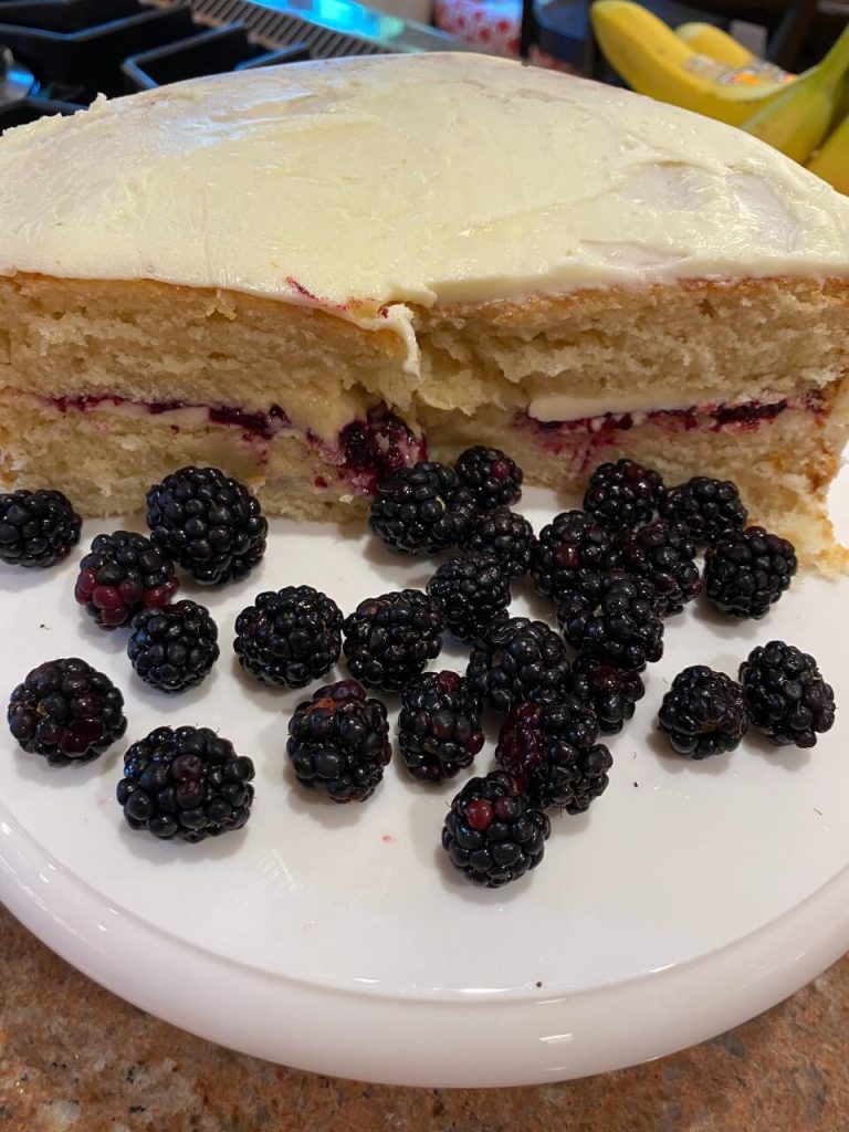 blackberry cake with white chocolate buttercream