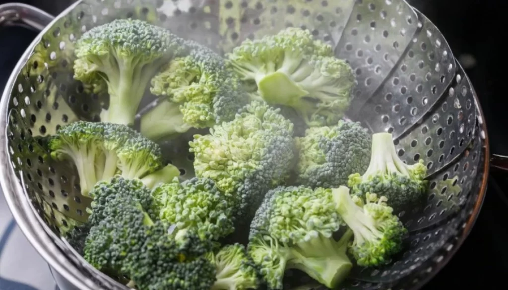 Steaming broccoli