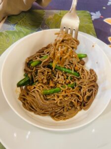 Soba Noodles with pork and green beans