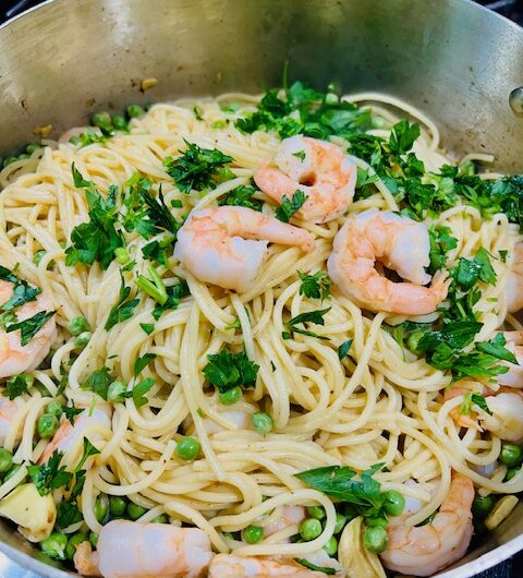 Pasta with Spring Peas, Shrimp and Fresh Herbs