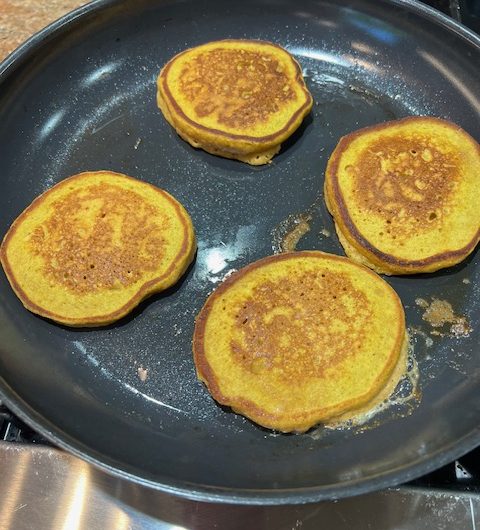 Healthy Pumpkin Pancakes