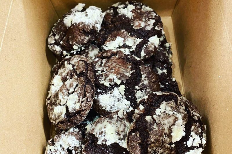 Crinkle Chocolate Cookies